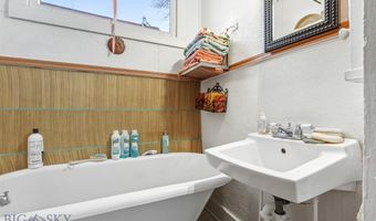 212 W 3rd St, Anaconda, MT 59711