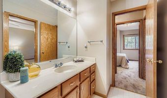 7765 Havenwood Cir, Woodbury, MN 55125