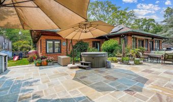 6623 RADNOR, Bethesda, MD 20817