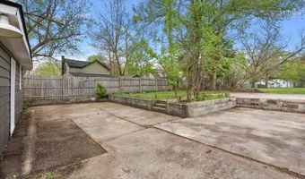 47 Wayne St, Allegan, MI 49010