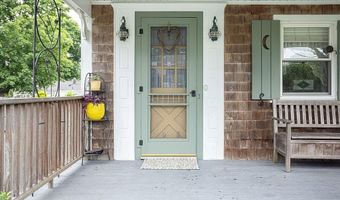 50 Cole St, Jamestown, RI 02835