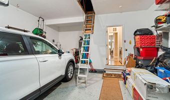 11 Jumping Brook Ln, Barnegat, NJ 08005