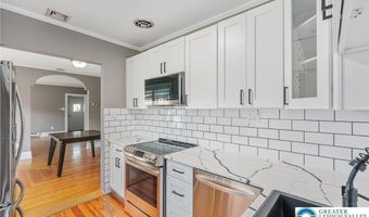 1023 St Elmo St, Allentown, PA 18104