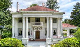 626 Hagood Ave, Barnwell, SC 29812