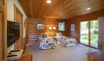 40 Fox Hollow Gulch Rd, Bellevue, ID 83313