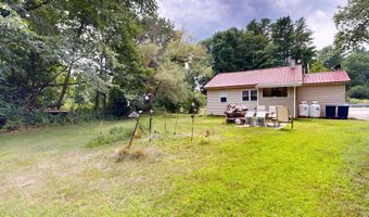 1776 Riverside Dr, Auburn, ME 04210