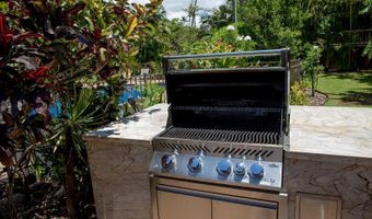 35 Walaka St L-102, Kihei, HI 96753