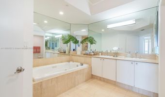 7000 Island Blvd 3008, Aventura, FL 33160