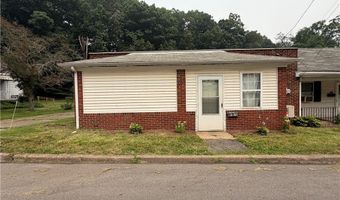 318 Penn Ave 2, Aliquippa, PA 15001
