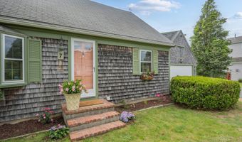 7 George St, Barnstable, MA 02630