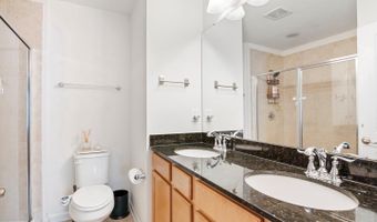 41768 MCMONAGLE Sq, Aldie, VA 20105