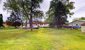 3336 N Betty Dr, Arlington Heights, IL 60004
