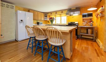 148 Great Meadow Dr, Bar Harbor, ME 04609