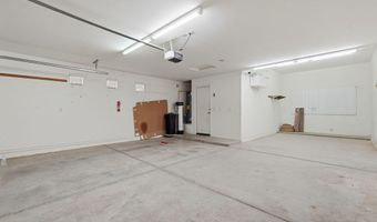 146 W BLUE LAGOON Dr, Casa Grande, AZ 85122