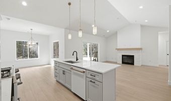 7705 E Howard Rd, Athol, ID 83801