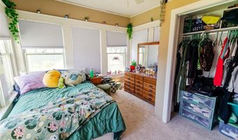 708 N 5th St, Atchison, KS 66002