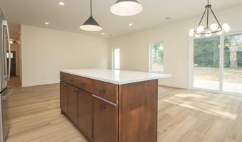 1011 Nokomis St, Alexandria, MN 56308