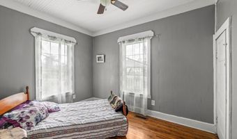 212 S Jackson St, Athens, TN 37303