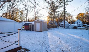 224 Rockingham Ave, Alma, MI 48801