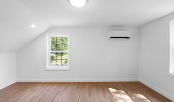 13 Brushy Plain Rd, Branford, CT 06405