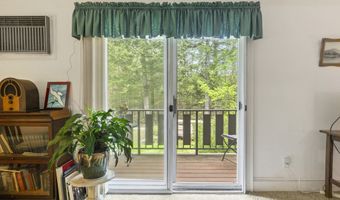 24 Parkwood Dr, Augusta, ME 04330