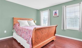 31 Bourque Rd, Cumberland, RI 02864