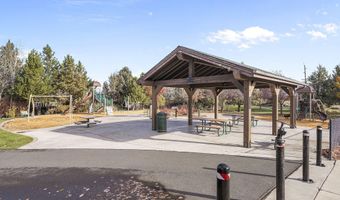 20745 NE Comet Ln, Bend, OR 97701