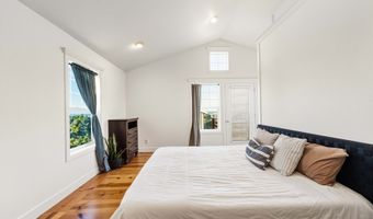 1240 NEWPORT Ave SW, Bandon, OR 97411