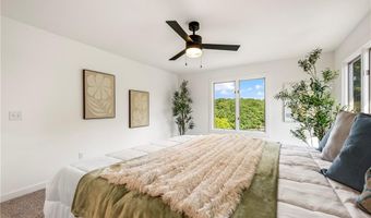 43 Strichen Ln, Bella Vista, AR 72715