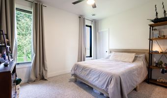 14743 Lawrence 1195, Aurora, MO 65605