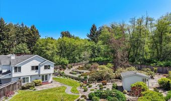 1661 Brigid Ln, Arcata, CA 95521