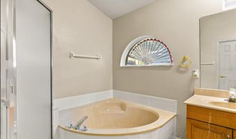 1118 CROWN ISLE Cir, Apopka, FL 32712