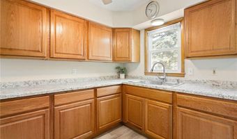 2111 3rd Ave SE, Austin, MN 55912