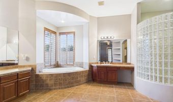 2718 E HORSESHOE Pl, Chandler, AZ 85249