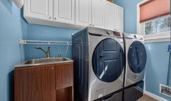 15 Hidden Valley Rd, Andover, NJ 07860
