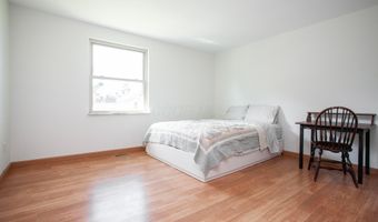 724 Hunters Run, Columbus, OH 43230
