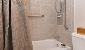 132 Hoffman Ave 202, Cranston, RI 02920