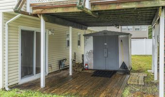 32 Pine Tree Dr, Bayville, NJ 08721