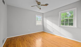 111 N FAIRFIELD Dr, Dover, DE 19901