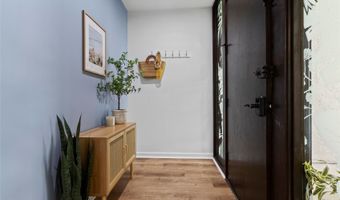 358 Kaelepulu Dr 702, Kailua, HI 96734