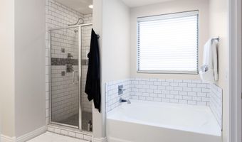 221 W Tahiti Dr, Casa Grande, AZ 85122