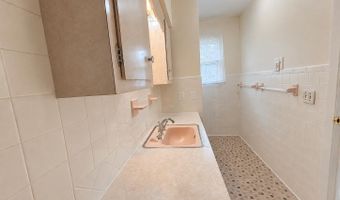 99 Old Halfway Rd, Barnegat, NJ 08005