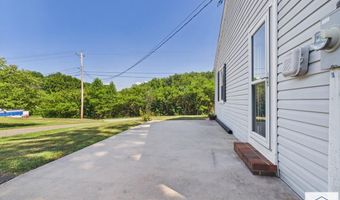 1002 Morningside Dr, Bassett, VA 24055