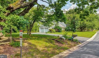 102 MERIDEN Dr, Hockessin, DE 19707