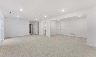 15104 Sycamore St NW, Andover, MN 55304