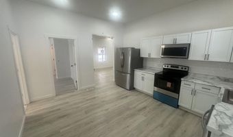 523 W South St, Bloomfield, IN 47424