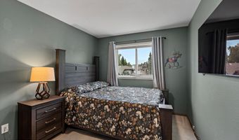 9170 Chipwood Cir, Anchorage, AK 99507