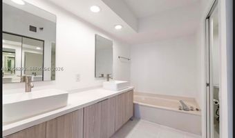 19101 NE 36th Ct 304, Aventura, FL 33180