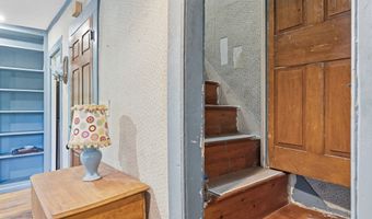 60 Chaplin St, Chaplin, CT 06235