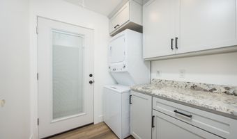 1302 W Coyote Trl, Benson, AZ 85602